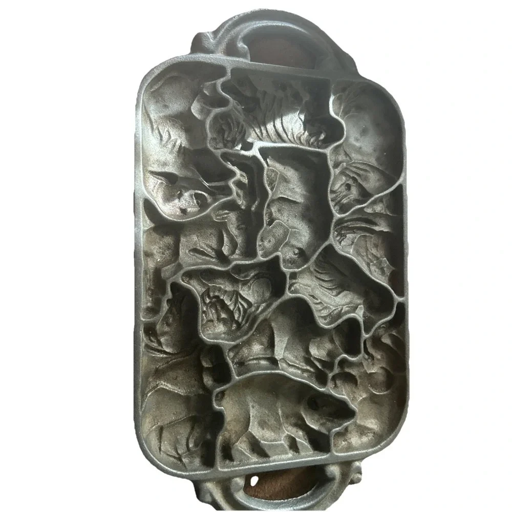 Vintage John Wright 1984 Zoo Animal Puzzle Cast Iron Mold Baking Pan Cookies